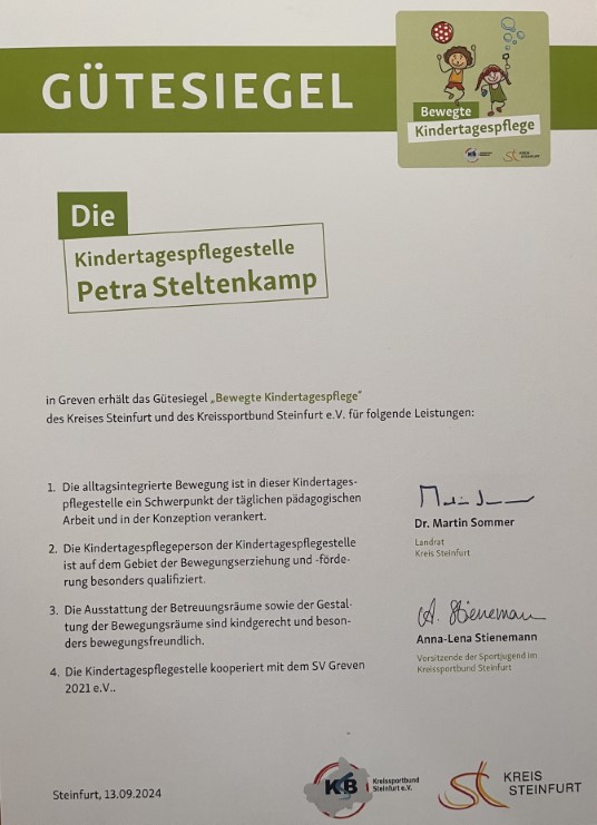 Urkunde zum Gütesiegel Bewegte Kindertagespflege für die Kindertagespflegestelle Petra Steltenkamp, datiert auf den 13. September 2024.